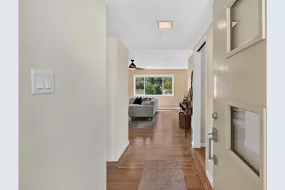 1185 Weber Way, Sacramento, CA 95822 - Photo 7