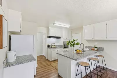 8200 Zenith Drive, Citrus Heights, CA 95621 - Photo 11