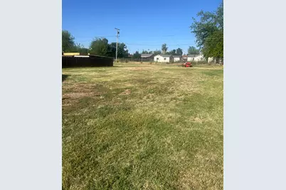 1718 Oliver Street, Dos Palos, CA 93620 - Photo 9