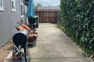 2377 Glacier Dr, Rocklin, CA 95677 - Photo 23