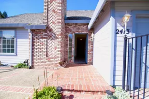 2413 Tamarack Ct, Rocklin, CA 95677 - Photo 3