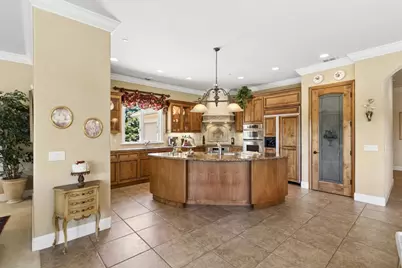 10638 Birch Ranch Drive, Sacramento, CA 95830 - Photo 33