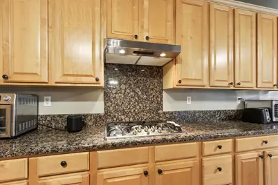 1033 Callawassie Way, Roseville, CA 95747 - Photo 9