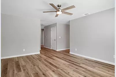 3261 Laurelhurst Drive, Rancho Cordova, CA 95670 - Photo 7