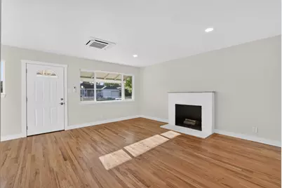 5250 Emerson Road, Sacramento, CA 95820 - Photo 11