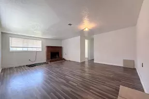 1104 Beverly Dr, Modesto, CA 95351 - Photo 19