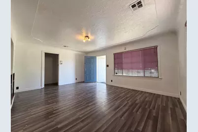 1104 Beverly Drive, Modesto, CA 95351 - Photo 7