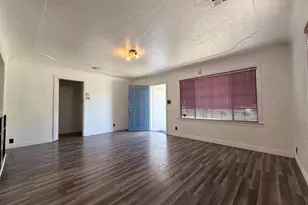 1104 Beverly Dr, Modesto, CA 95351 - Photo 7