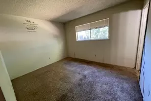 6181 Jack London Cir, Sacramento, CA 95842 - Photo 11