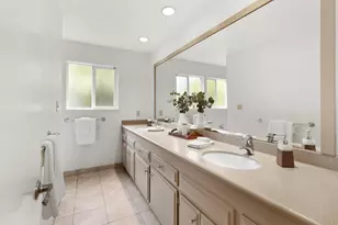 87 Breckenwood Way, Sacramento, CA 95864 - Photo 43