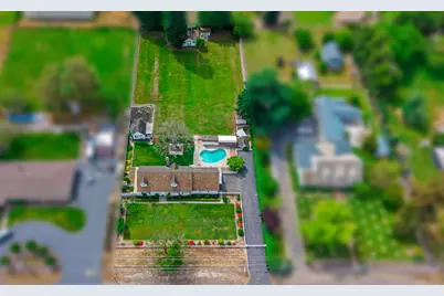 2400 Woodland Avenue, Modesto, CA 95358 - Photo 41