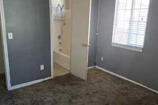 1865 E Acacia St, Stockton, CA 95205 - Photo 7