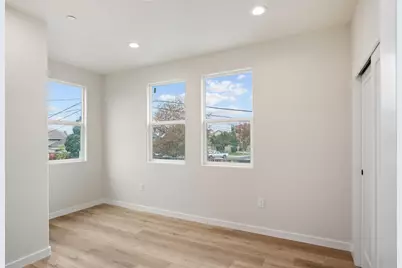 243 E E 3rd St, Tracy, CA 95376 - Photo 11