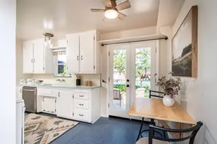 3311 Sierra View Ln, Sacramento, CA 95821 - Photo 17