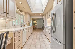 417 Little John Ln, Modesto, CA 95350 - Photo 17