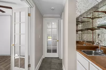 67 Rambleoak Circle, Sacramento, CA 95831 - Photo 19