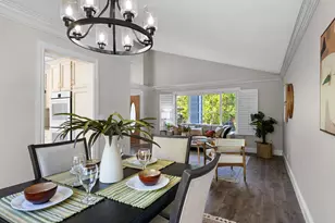 67 Rambleoak Cir, Sacramento, CA 95831 - Photo 9