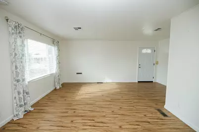 Jackson Avenue #194, Escalon, CA 95320 - Photo 7