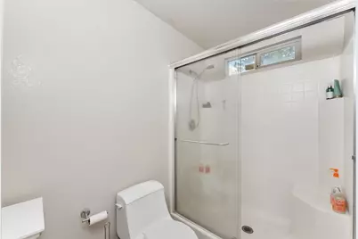 6426 Noble House Court, Elk Grove, CA 95758 - Photo 21