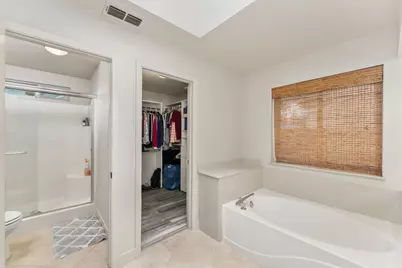 6426 Noble House Court, Elk Grove, CA 95758 - Photo 19