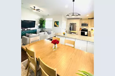 775 Oldenburg Way, Galt, CA 95632 - Photo 5