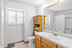 1160 W Walnut St, Stockton, CA 95203 - Photo 27