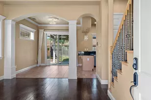 8204 Ashcrest Ln, Fair Oaks, CA 95628 - Photo 5