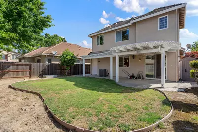 8204 Ashcrest Lane, Fair Oaks, CA 95628 - Photo 27