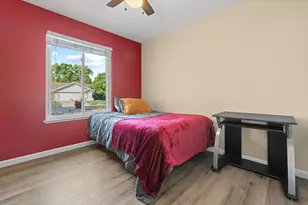 2270 Longview Dr, Roseville, CA 95747 - Photo 13