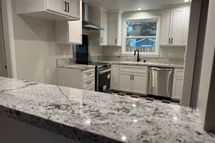 52 Coloma Way, Sacramento, CA 95819 - Photo 13