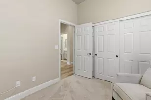 816 Hildebrand Cir, Folsom, CA 95630 - Photo 31