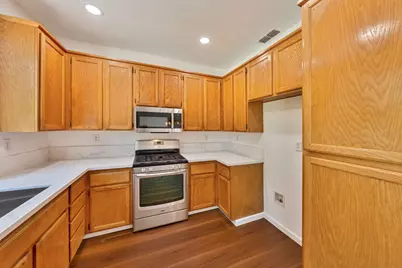 3013 Babson Drive, Elk Grove, CA 95758 - Photo 11