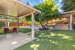 2725 Burrelton Way, Roseville, CA 95661 - Photo 35