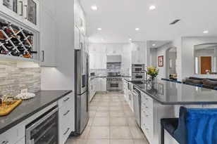 2725 Burrelton Way, Roseville, CA 95661 - Photo 13