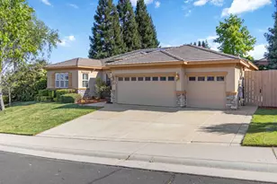 2725 Burrelton Way, Roseville, CA 95661 - Photo 3