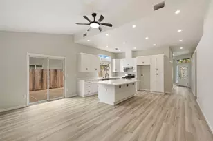 9673 Twin Creeks Ave, Stockton, CA 95219 - Photo 21