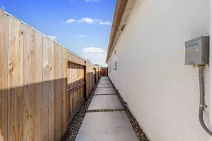 209 Dogwood Ranch Wy, Patterson, CA 95363 - Photo 29