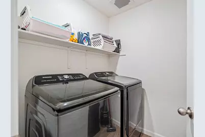 209 Dogwood Ranch Way, Patterson, CA 95363 - Photo 15