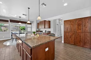 2040 Somers St, Roseville, CA 95747 - Photo 13