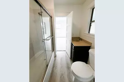 2117 E Washington Street, Stockton, CA 95205 - Photo 7