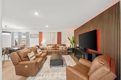 8488 Anker Way, Elk Grove, CA 95757 - Photo 11