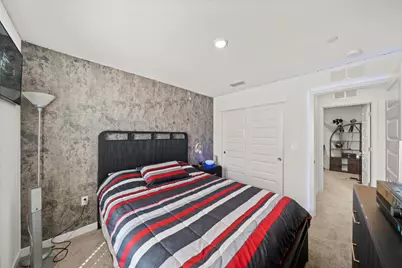 8488 Anker Way, Elk Grove, CA 95757 - Photo 31