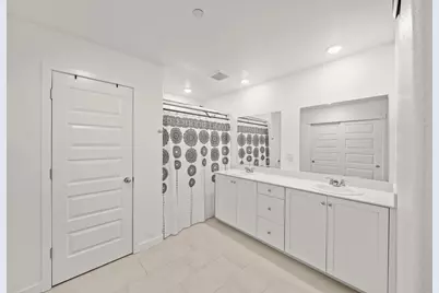 8488 Anker Way, Elk Grove, CA 95757 - Photo 37