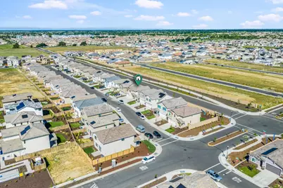 8488 Anker Way, Elk Grove, CA 95757 - Photo 49