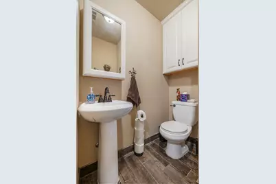 1084 Eastburg Court, Ripon, CA 95366 - Photo 17