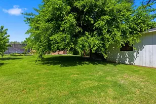 1022 Fleda Ave, Olivehurst, CA 95961 - Photo 27