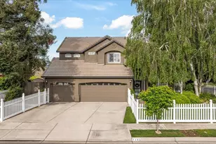 2485 Tigers Dr, Turlock, CA 95382 - Photo 1