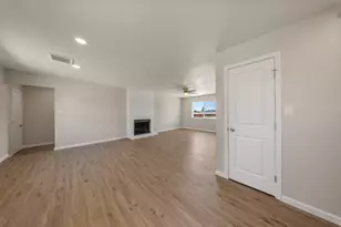 1209 Peach Ave, Livingston, CA 95334 - Photo 13