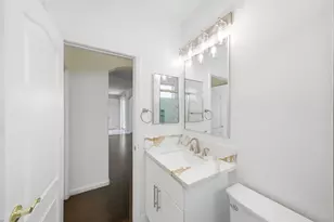 9487 Winding River Way, Elk Grove, CA 95624 - Photo 33