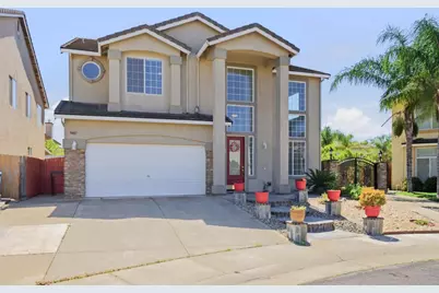 9487 Winding River Way, Elk Grove, CA 95624 - Photo 3